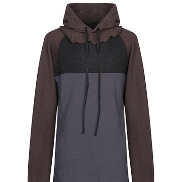 Hoodie by unravel - Picture 1 of 3